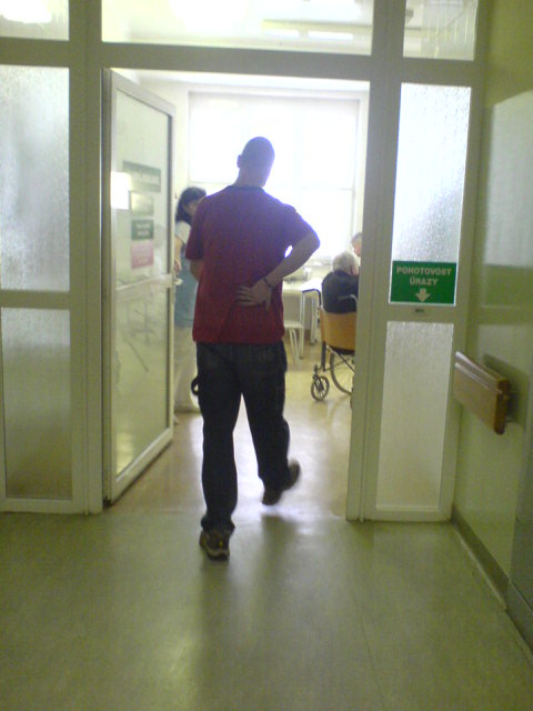 Mister Kister v nemocnici